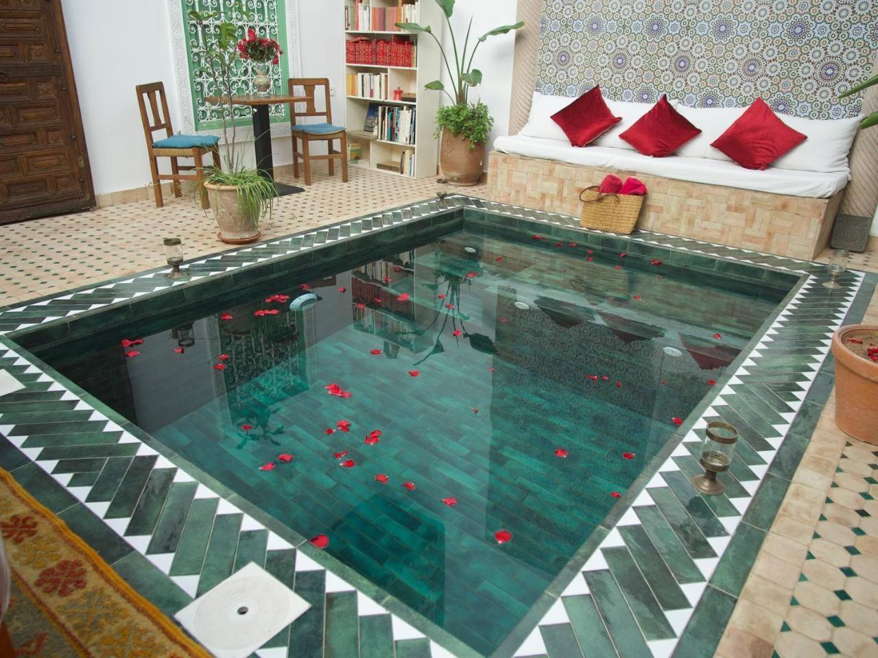 Riad Ocallaghan